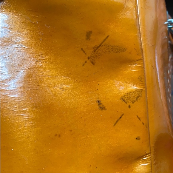 Chanel tote - Picture 11 of 15